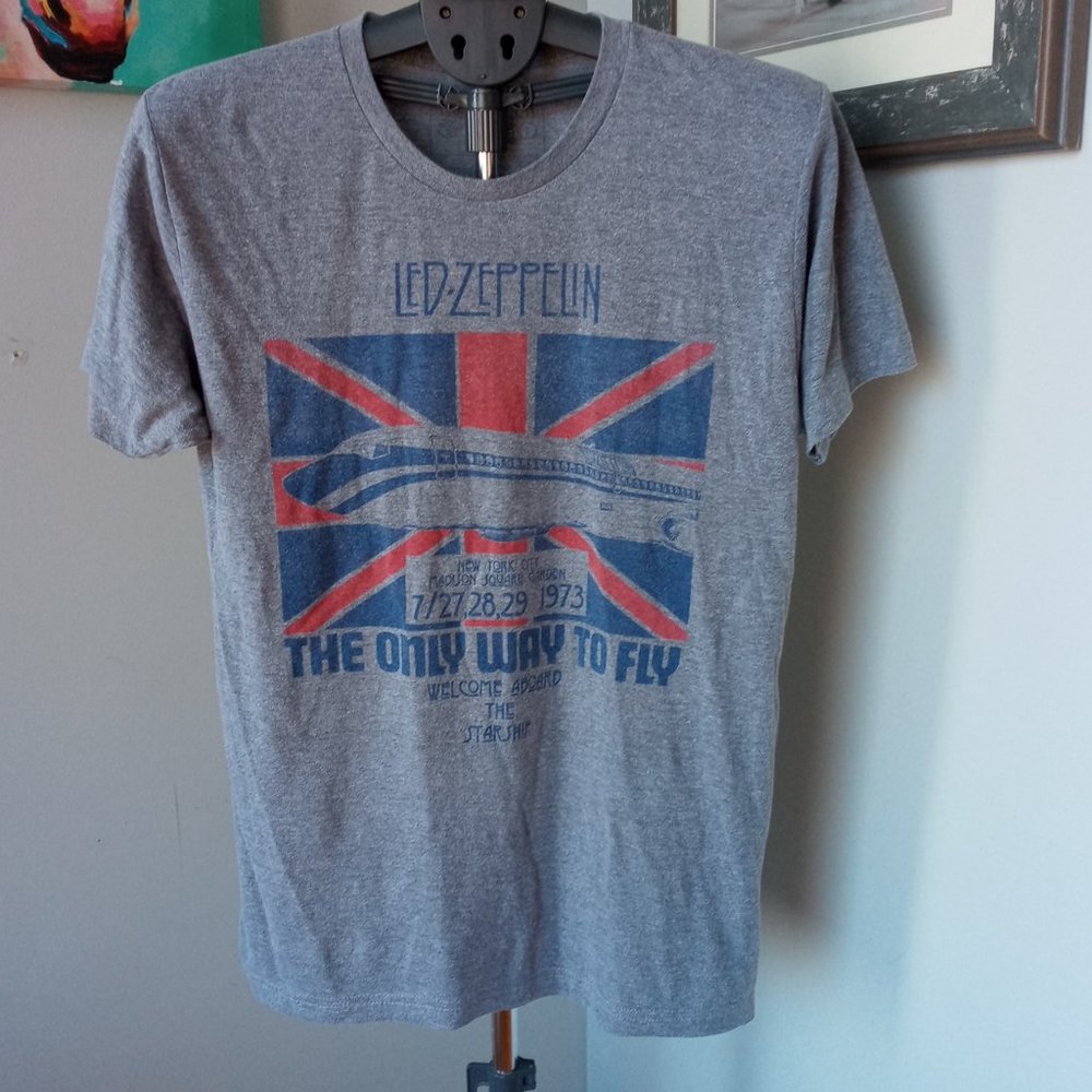 Led Zeppelin The Only Way To Fly Welcome aboard the starship grey Tee Size M